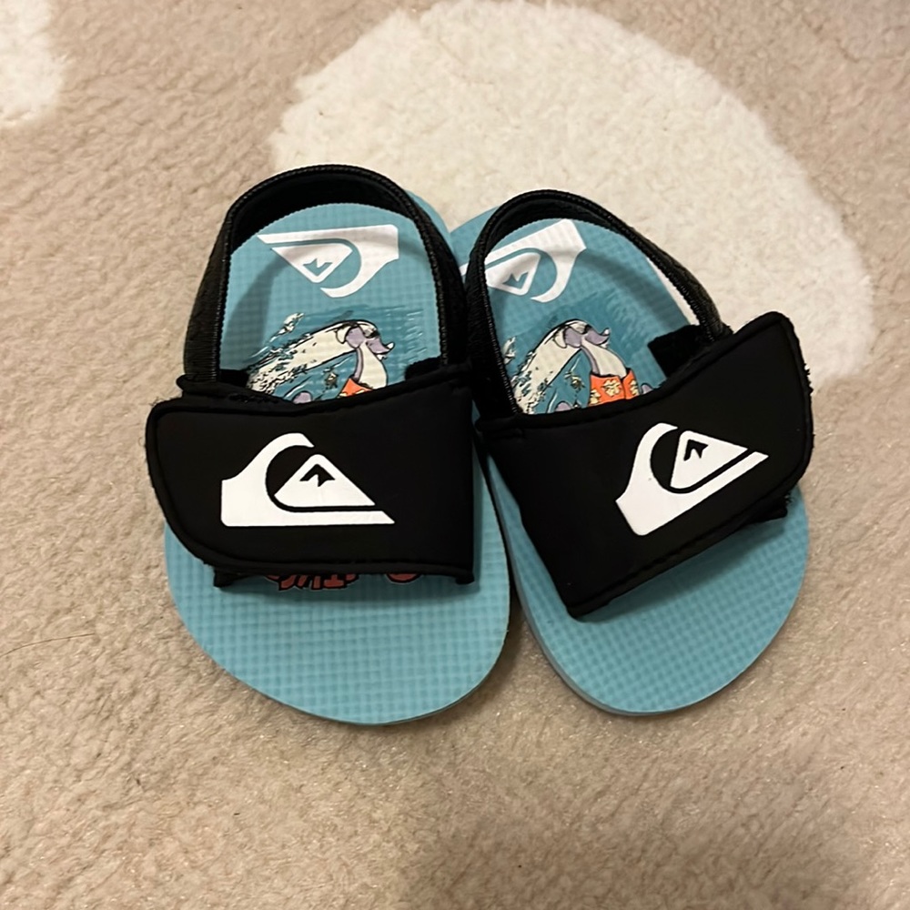 Baby slippers
